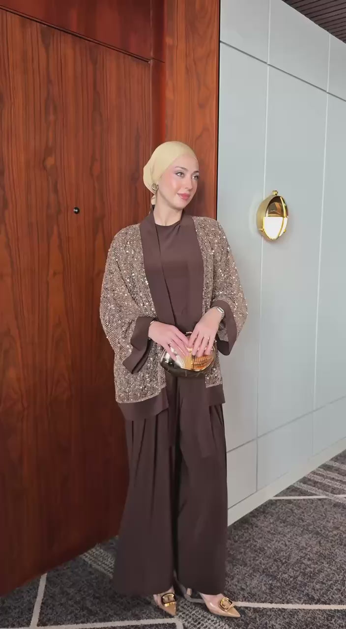 SUVAIBA 3'lü Takım – Payet Detaylı Ceket, İçlik & Pantolon